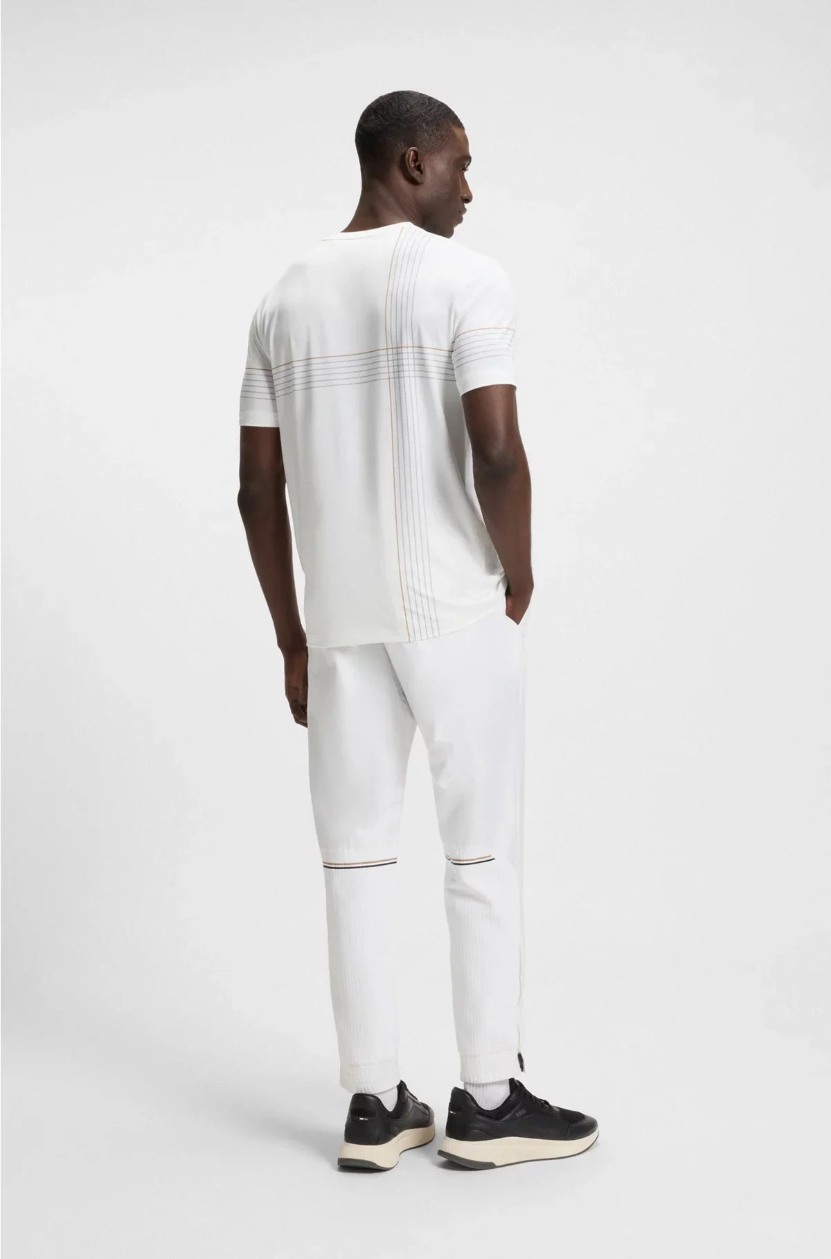 ACTIVE STRETCH-JERSEY SLIM-FIT T-SHIRT WITH MOISTURE MANAGEMENT